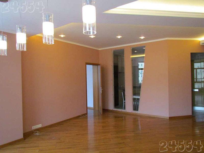 6 замков, которые стоят дешевле некоторых квартир в России