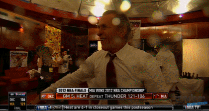 Бутылка шампанского - опасная вещь