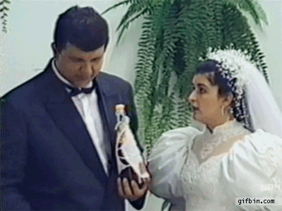 Бутылка шампанского - опасная вещь