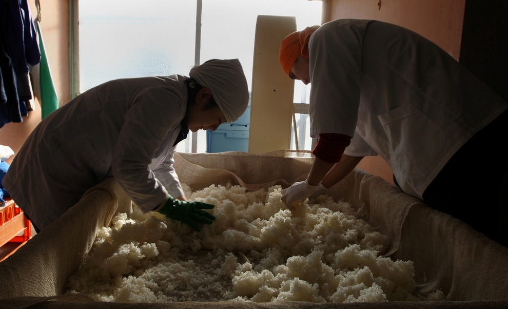 Как варят традиционное японское саке