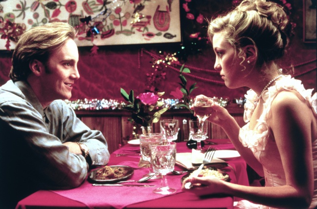 Фильмы, которые приблизят новогоднее настроение