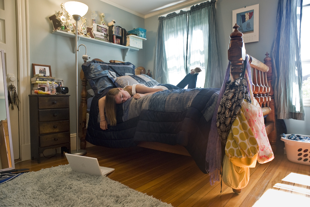 Девушки и их комнаты (часть 2)