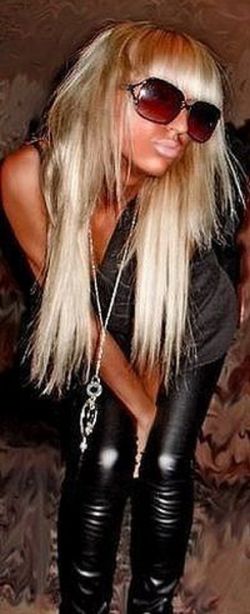 Из гламурной кисы в нормальную девушку? (26 фото)