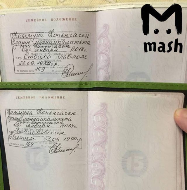 Пара мужчин пошла на хитрый шаг, чтобы добиться признания своего брака в России