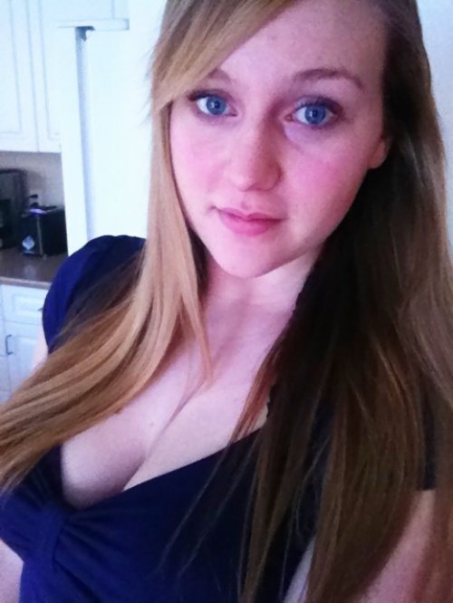 Девушки с красивой грудью (40 фото)