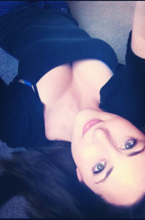 Девушки с красивой грудью (40 фото)