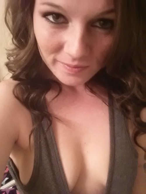 Девушки с красивой грудью (40 фото)