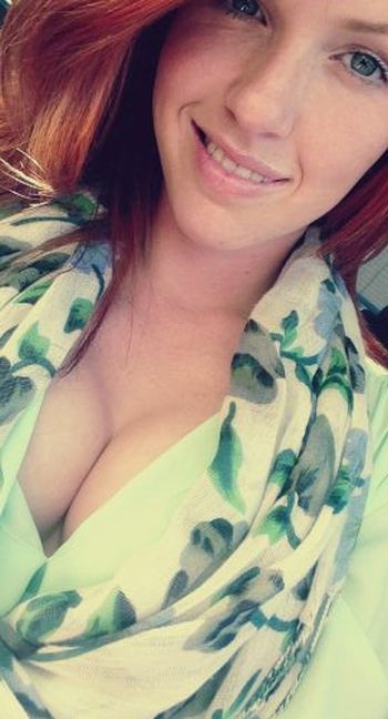 Девушки с достоинством