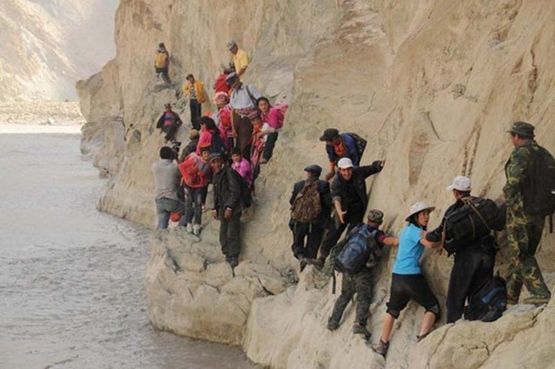 Опасная дорога в школу