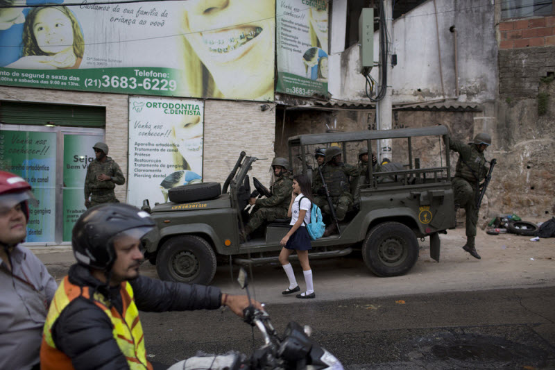 Такое разное детство Такое разное детство