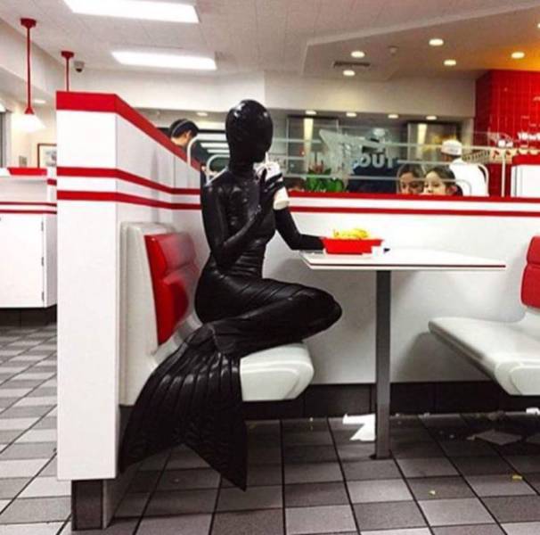 Странности вокруг нас