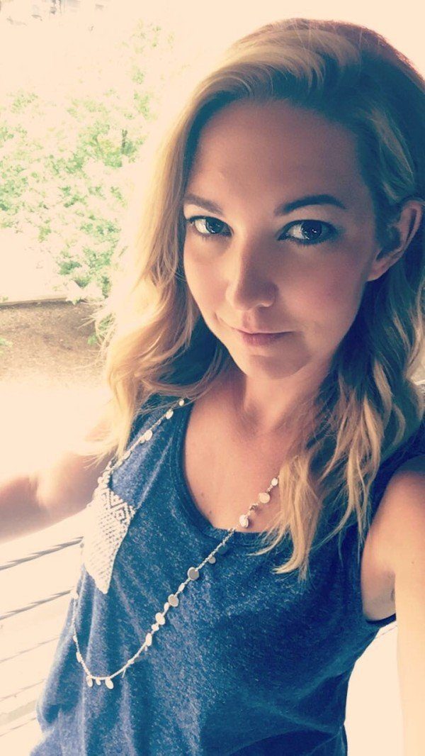 Когда девчонки заскучали на работе