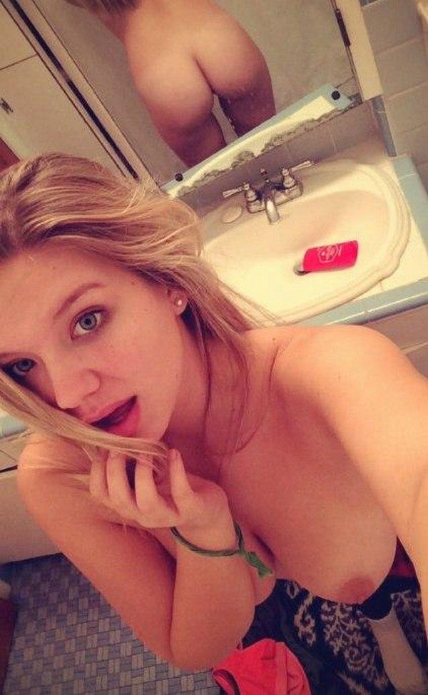 Красавицы из социальных сетей