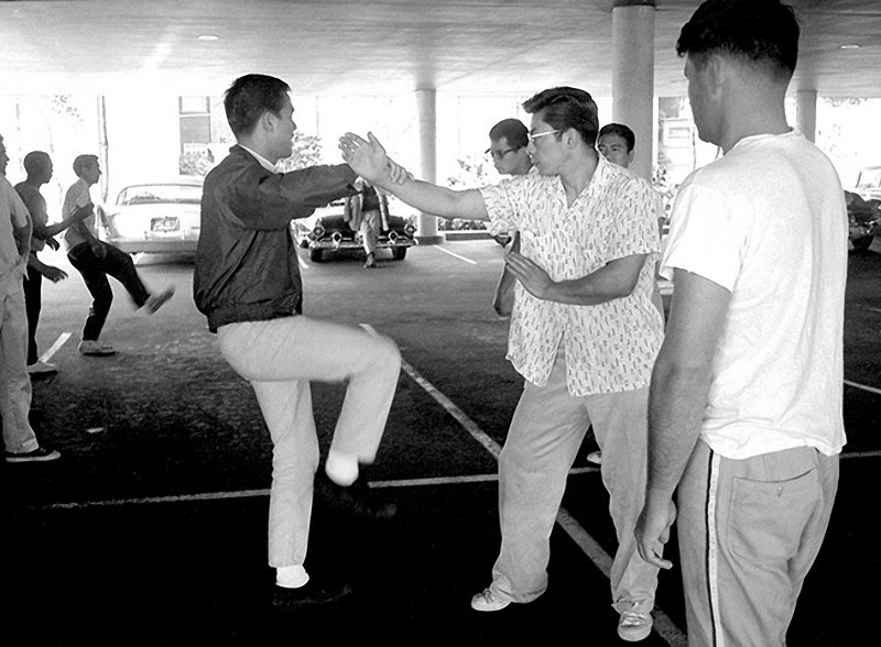 Сокровища Брюса Ли: редкие кадры из жизни легендарного мастера