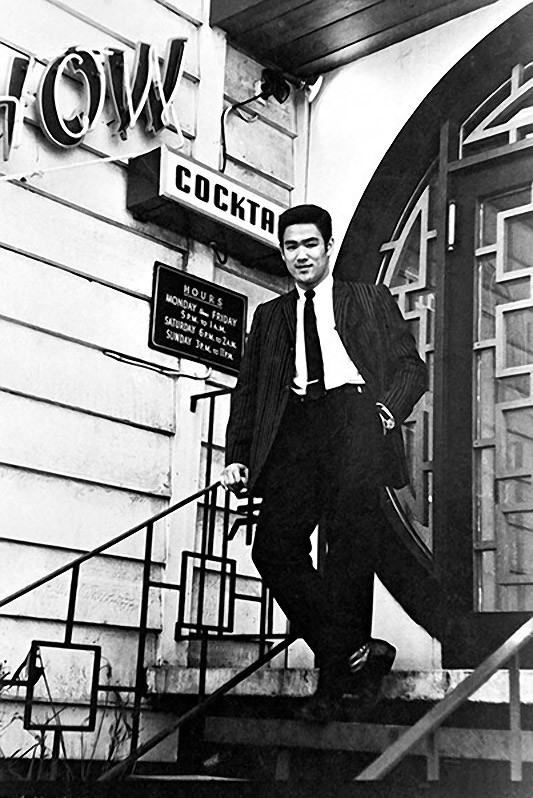 Сокровища Брюса Ли: редкие кадры из жизни легендарного мастера