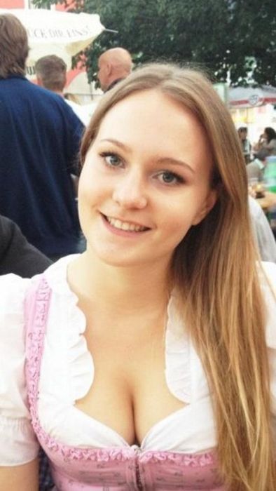 Прыжки в национальных костюмах