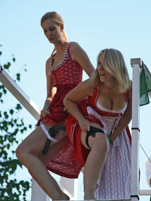 Прыжки в национальных костюмах