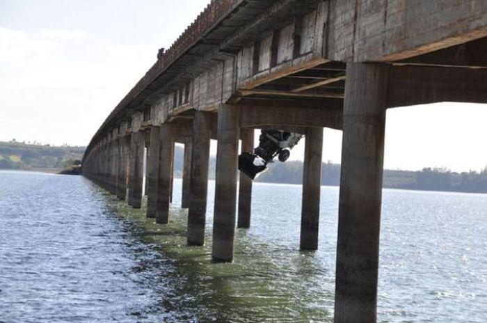 Авария грузовика (9 фото)