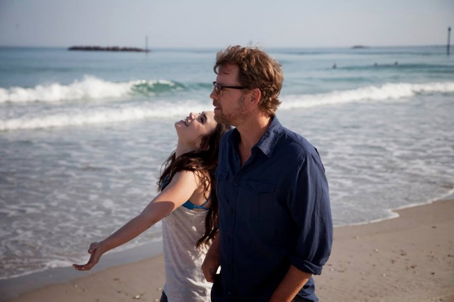 10 уютных комедий для хорошего вечера