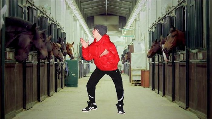 Отфотошопьте фото, чтобы я танцевал с мужиком (27 фото)