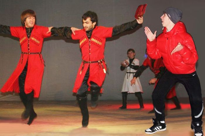 Отфотошопьте фото, чтобы я танцевал с мужиком (27 фото)