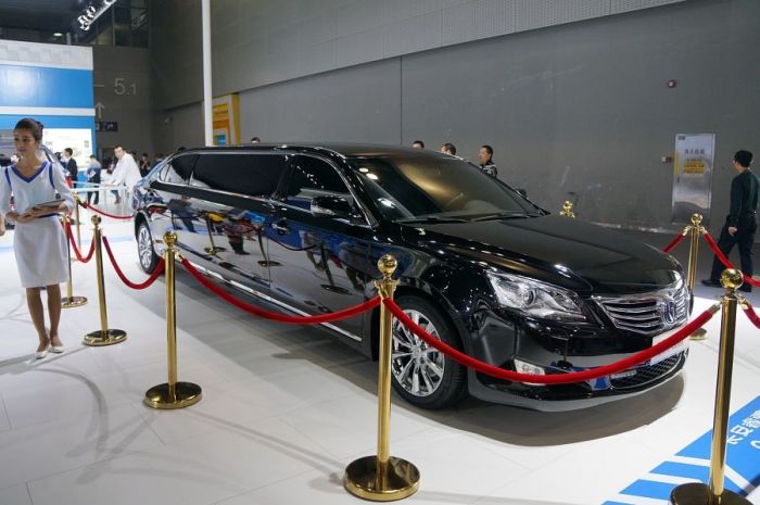 Модели и автомобили на выставке Auto Guangzhou-2013