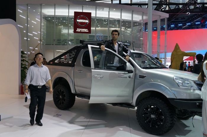 Модели и автомобили на выставке Auto Guangzhou-2013