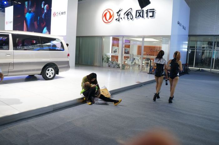 Модели и автомобили на выставке Auto Guangzhou-2013