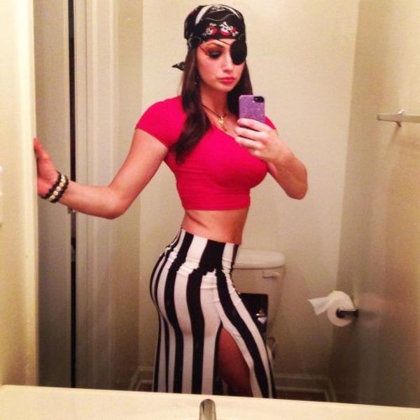 Платья в обтяжку