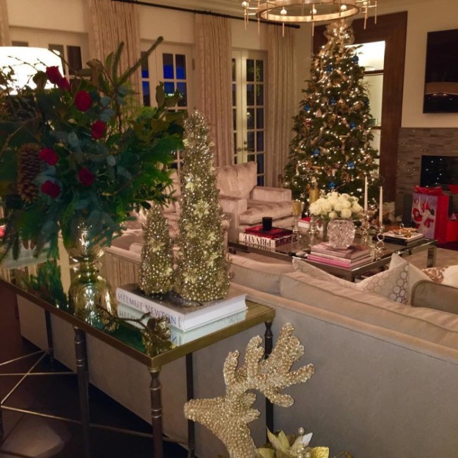 Как зарубежные звезды отмечали Рождество