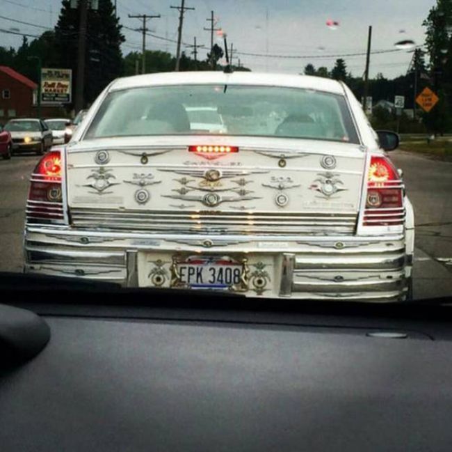 Свежая порция автоприколов