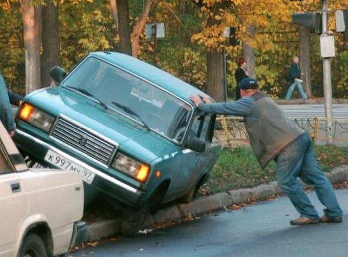 Свежая порция автоприколов