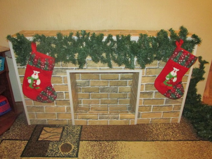Камин к Новому Году своими руками