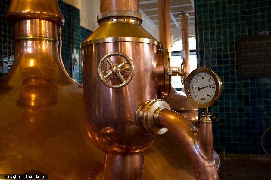 Экскурсия на Feldschl"osschen — самый главный пивной завод Швейцарии Экскурсия на Feldschl"osschen — самый главный пивной завод Швейцарии