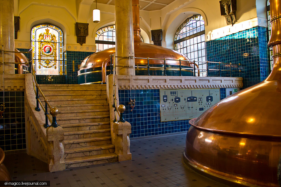 Экскурсия на Feldschl"osschen — самый главный пивной завод Швейцарии Экскурсия на Feldschl"osschen — самый главный пивной завод Швейцарии