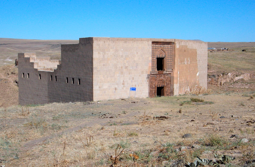 Древний город-призрак Ани