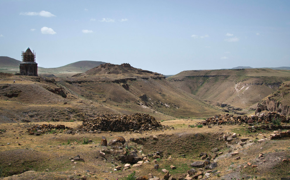 Древний город-призрак Ани