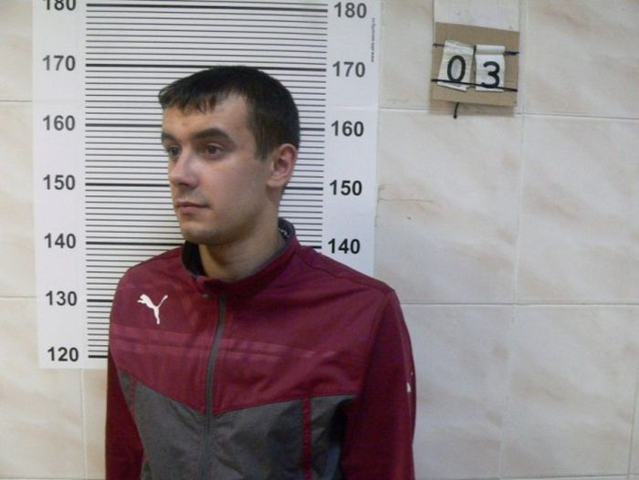 В Екатеринбурге задержали молодых людей, ограбивших квартиру 90-летнего ветерана ВОВ