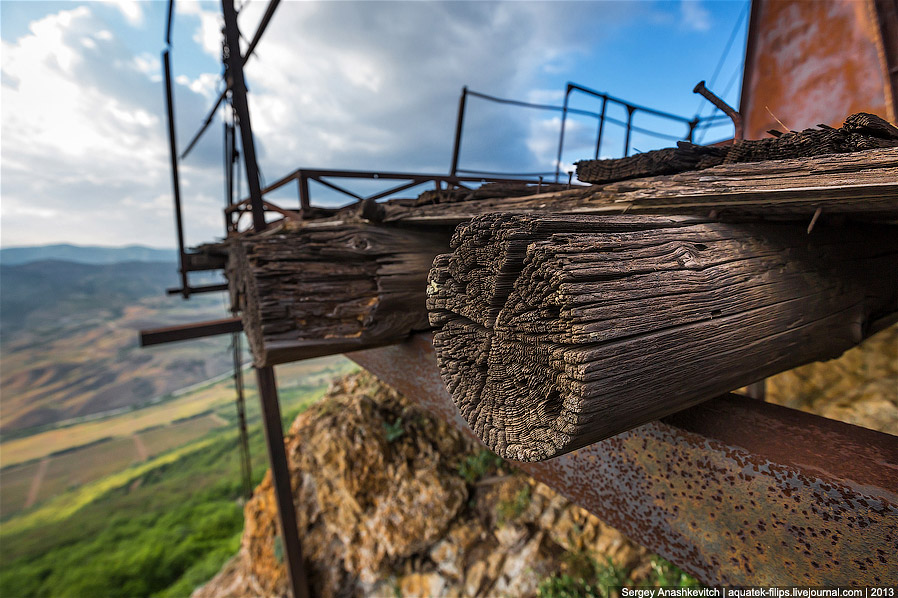 Заброшенная лунная станция Заброшенная лунная станция