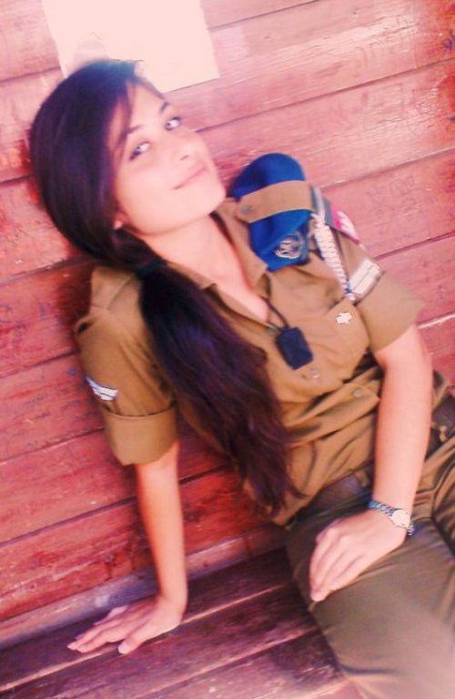 Самая симпатичная армия в мире (45 фото)