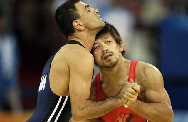 Подборка забавных кадров из жизни спорта