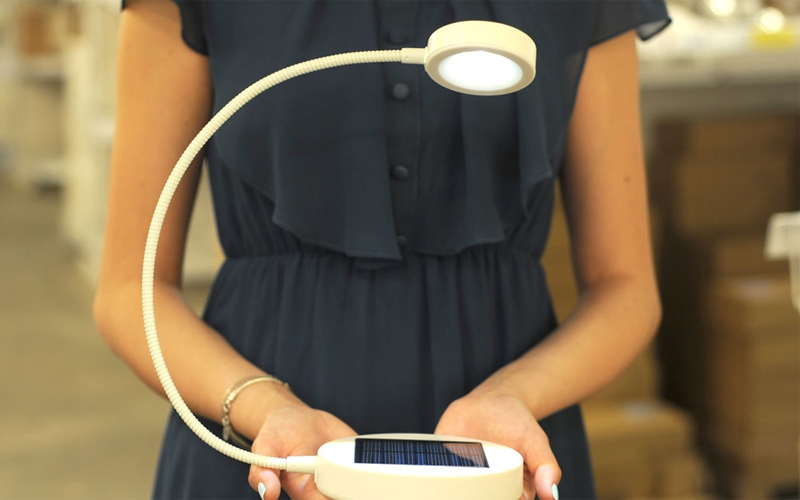 Можно ли спасти промокший телефон