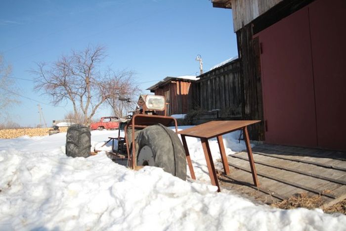 Сотрудники прокуратуры не смогли доехать в отдаленный поселок Свердловской области из-за отсутствия дороги