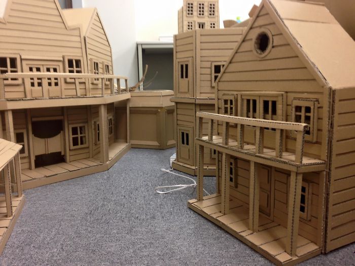 Скульптуры из картона