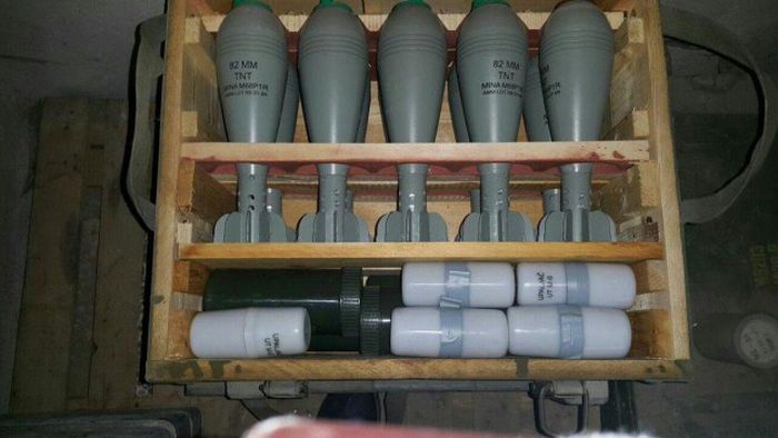 Товар торговца оружием из «Исламского государства»