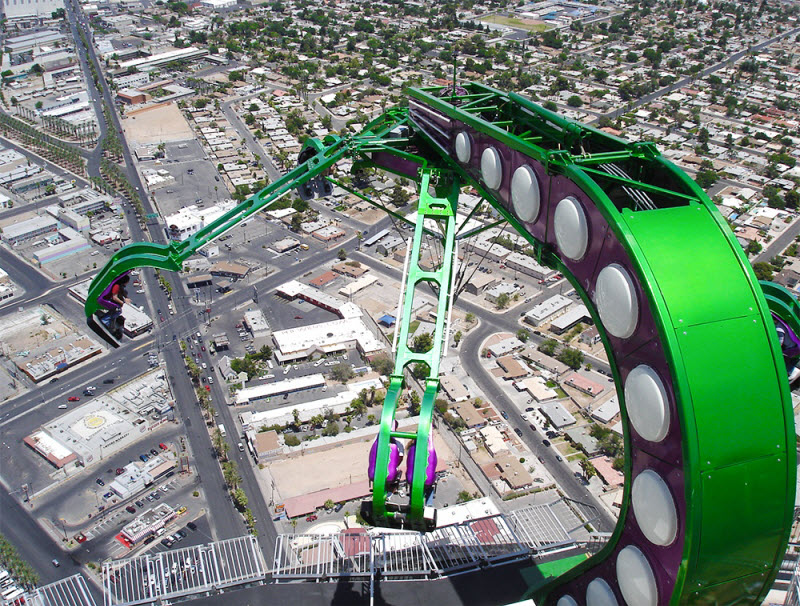 13 сумасшедших аттракционов, от которых сносит крышу