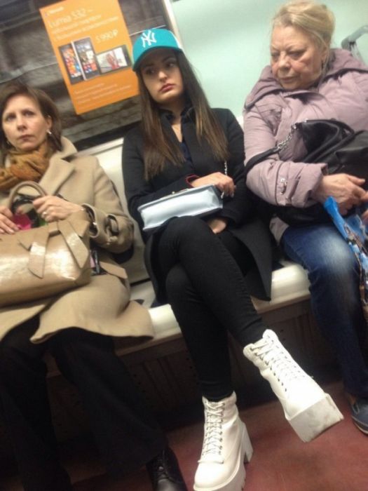 Модные пассажиры нашего метро