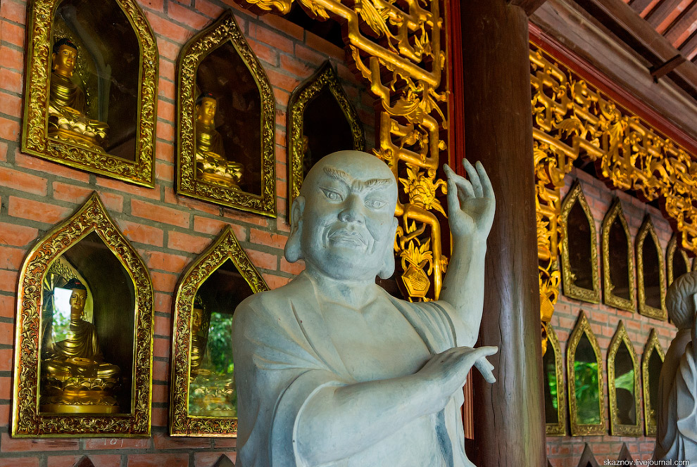 Крупнейший буддистский комплекс во Вьетнаме Bai Dinh