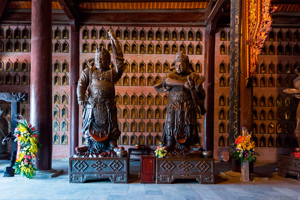 Крупнейший буддистский комплекс во Вьетнаме Bai Dinh