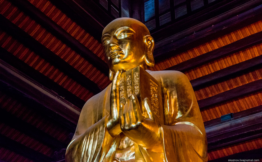 Крупнейший буддистский комплекс во Вьетнаме Bai Dinh